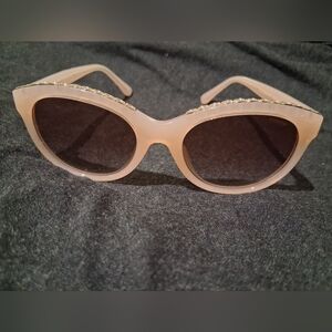 Round Nude Women’s Sunglasses with Gold Chain Accent